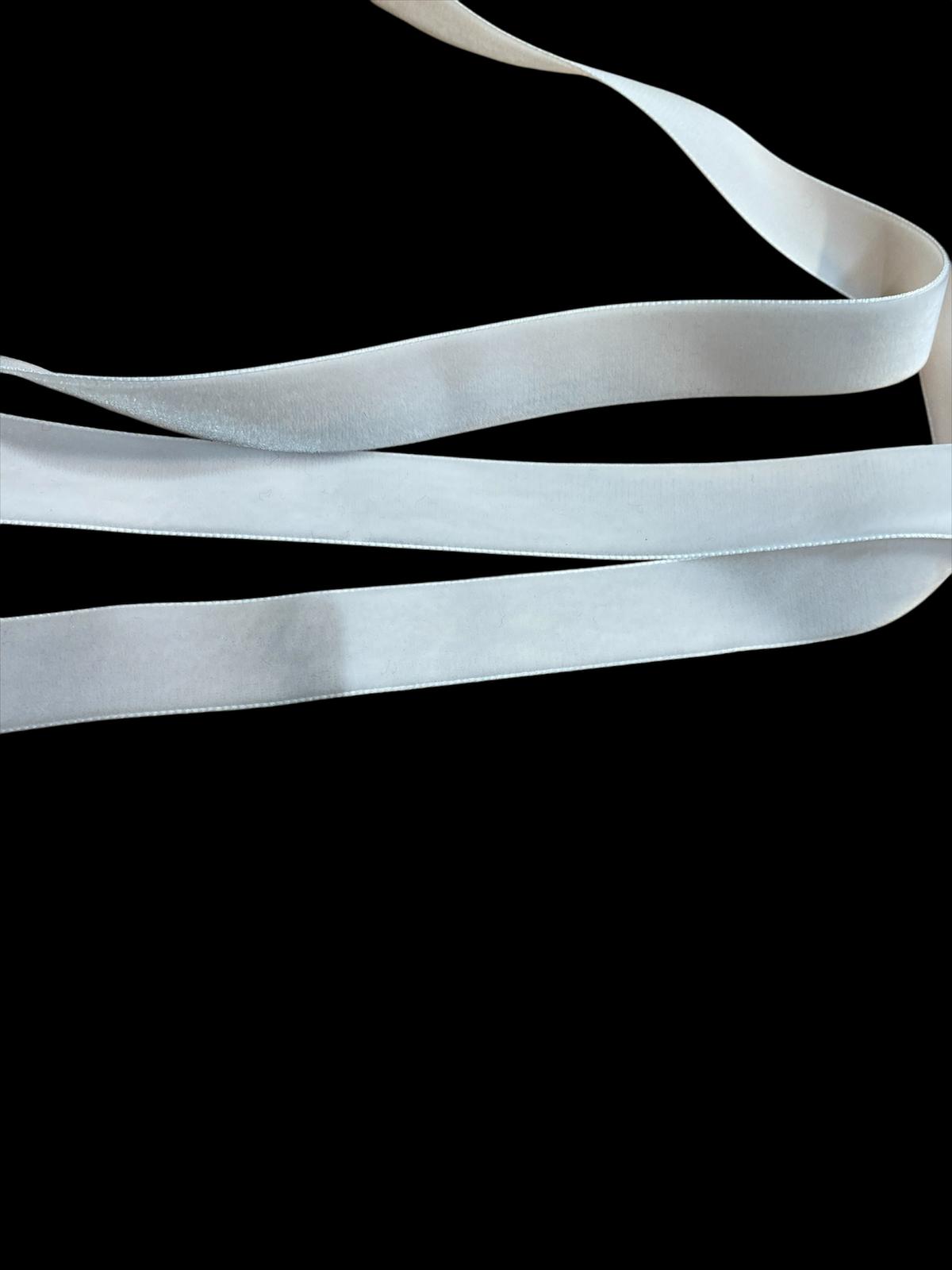 22mm Velvet Ribbon - 3 Colours (Price per 25cm)