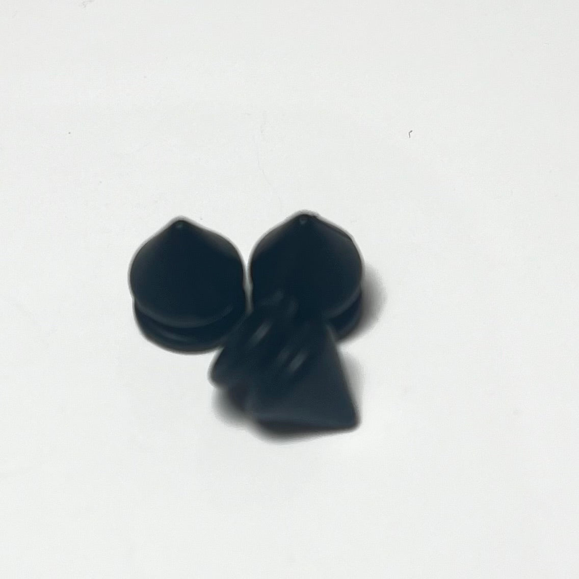 6mm Black Stud (B153)