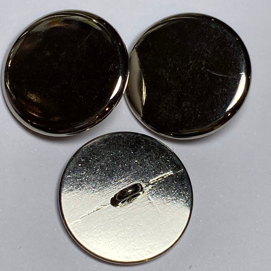 22mm Silver Metal Button (B103)