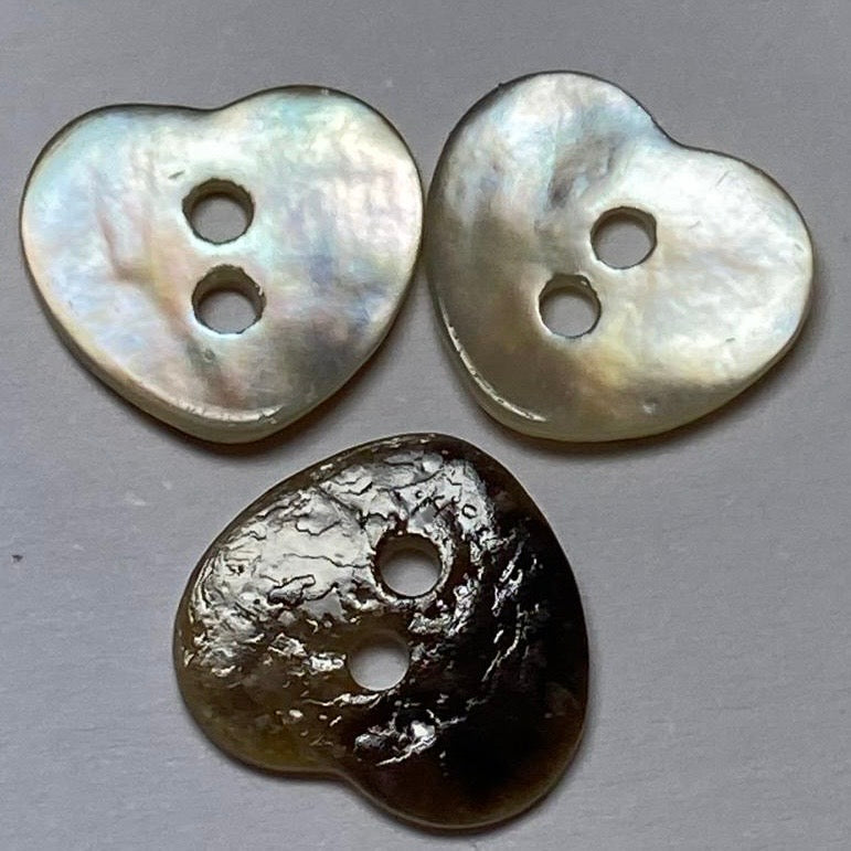 10mm Mother of Pearl Heart 2 Hole Shell Button (B26)