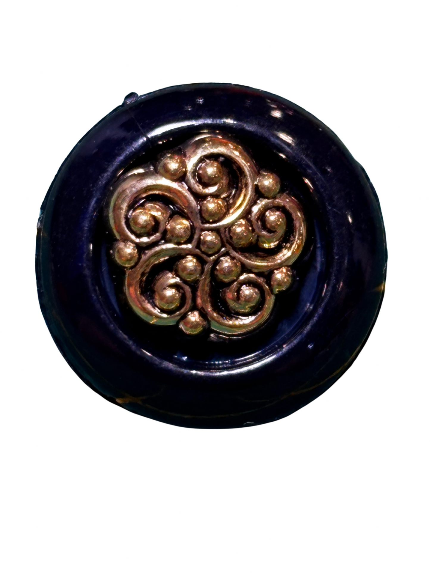 15mm Plastic Shank Gold Centre Button