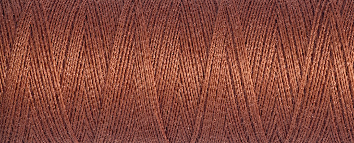 Gutermann Sew-All Thread - 100m (Shades 40 - 991)