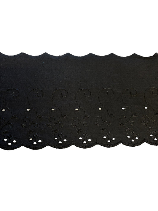 11cm 4 Hole Flat Black Broderie Anglaise (Price per 25cm)