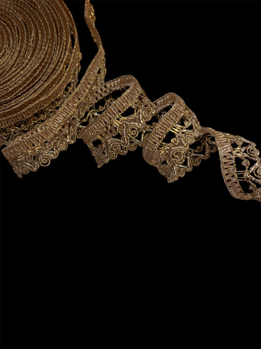 22mm Rose-Tint Gold Lurex Swirl Trim (price per 25cm)