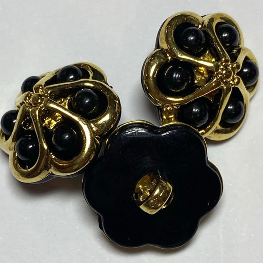 20mm Gold / Black Flower Button  (B102)