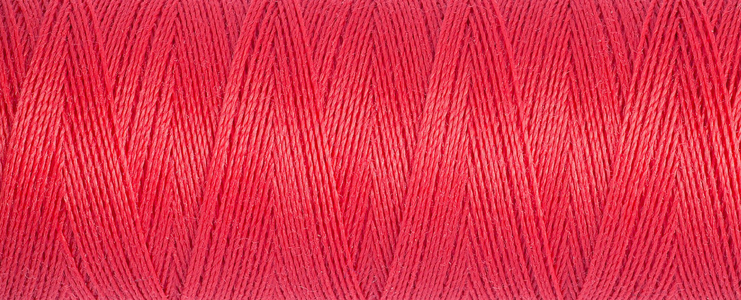 Gutermann Sew-All Thread - 100m (Shades 000 - 399)