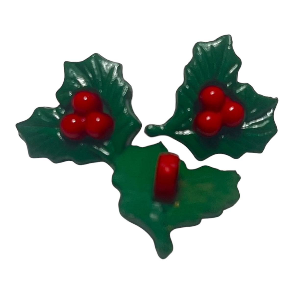 15mm Holly Buttons Christmas Shankback Button