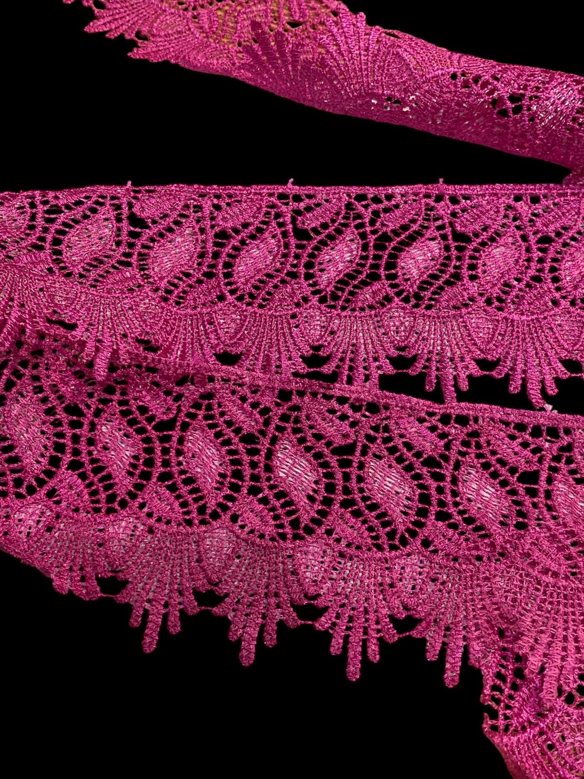 9cm Guippure Lace - Cerise (Price per 25cm)