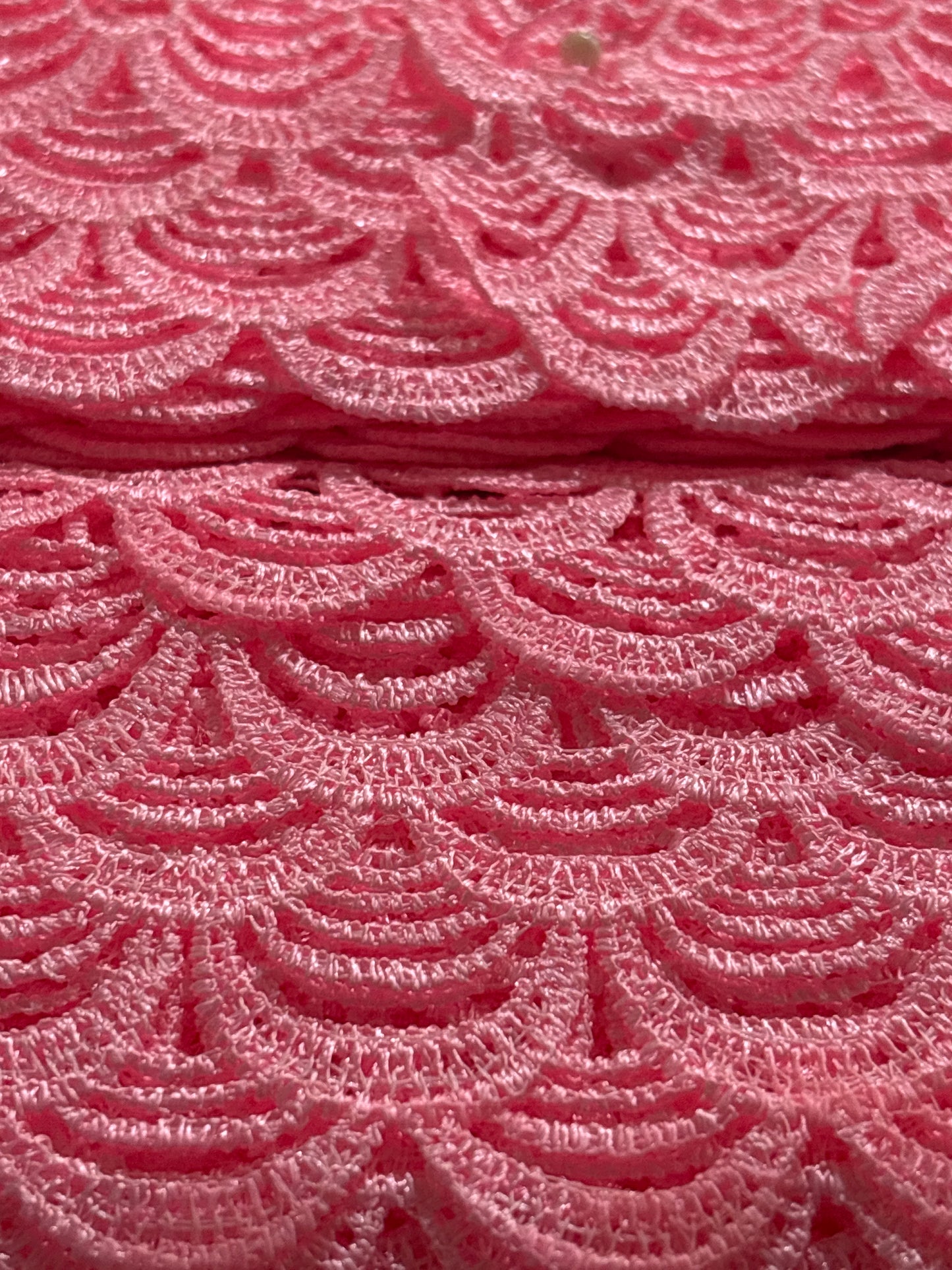 8.5cm Pink Wave Guippure Lace Trim (Price per 25cm)