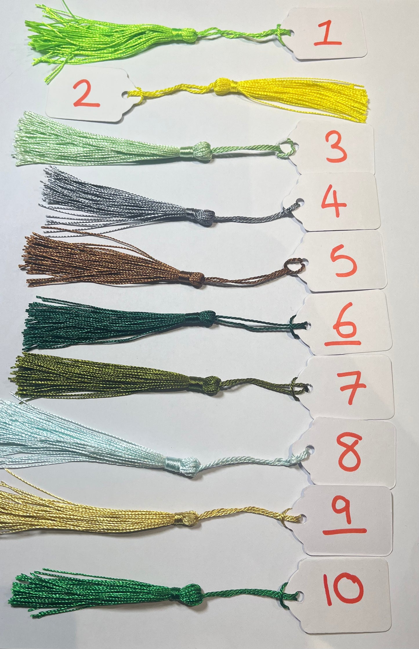 Tassel (22 Colours)