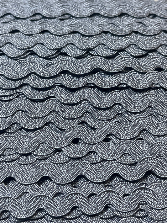 8mm Ric Rac Trim - 3 colours (Price Per 25cm)